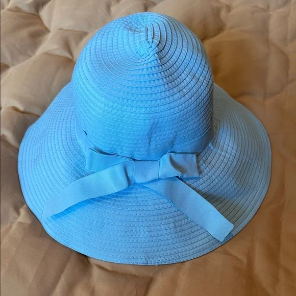 Elegant Blue Sun Hat - Picture 2 of 5
